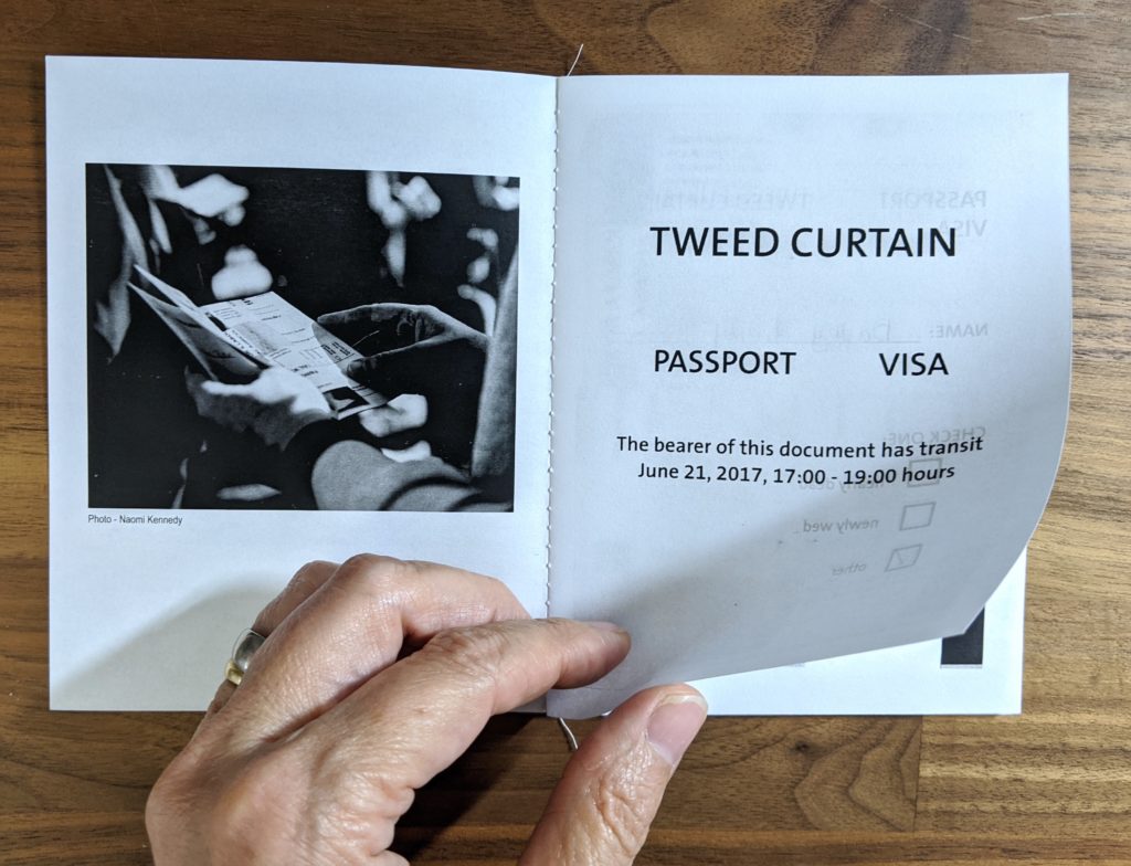 Tweed Curtain / Visa, Margaret Dragu, 2017